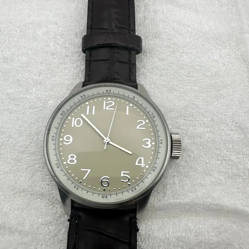 Merona FMDM233 Quartz Watch Silver Tone Case Cream Dial Black Strap